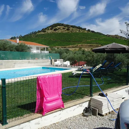 Poco Do Barro Landhuis Lodões