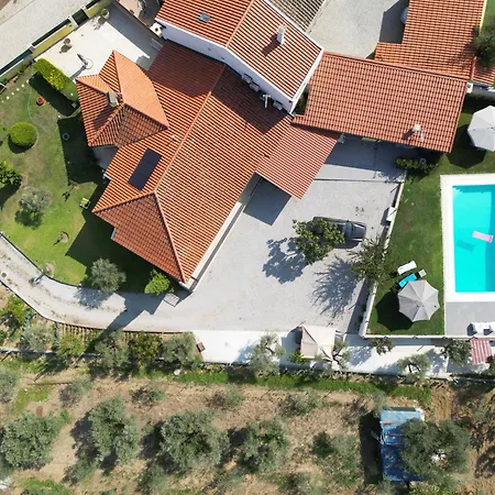 Poco Do Barro Летний дом *